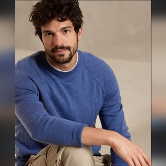 Banana Republic Other - Banana Republic Men's Heathered Blue Crewneck Sweater